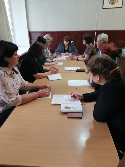Заринская районная территориальная избирательная комиссия сформировала новые составы участковых комиссий..